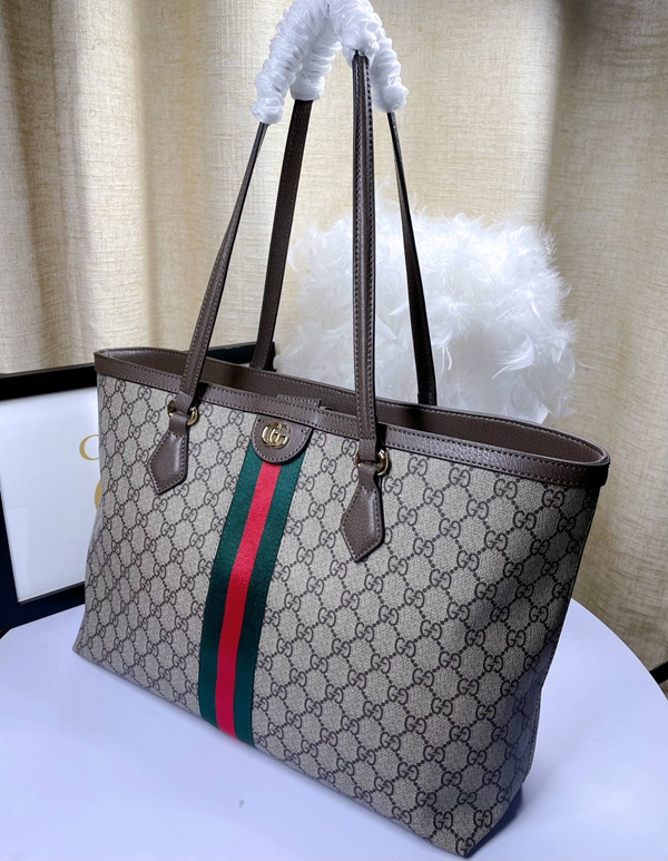 激安グッチバッグコピー側面デザイン